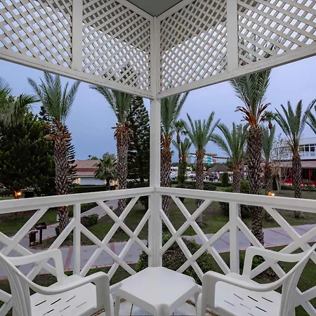 Euphoria Palm Üdülőközpont Kizilagac