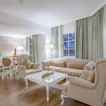Θέρετρο Euphoria Palm 5*